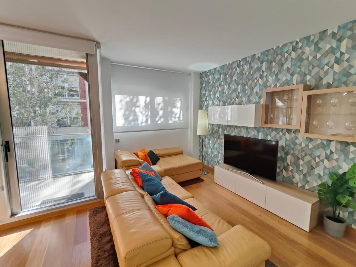 Family Apartment Forum Barcelona Luaran gambar